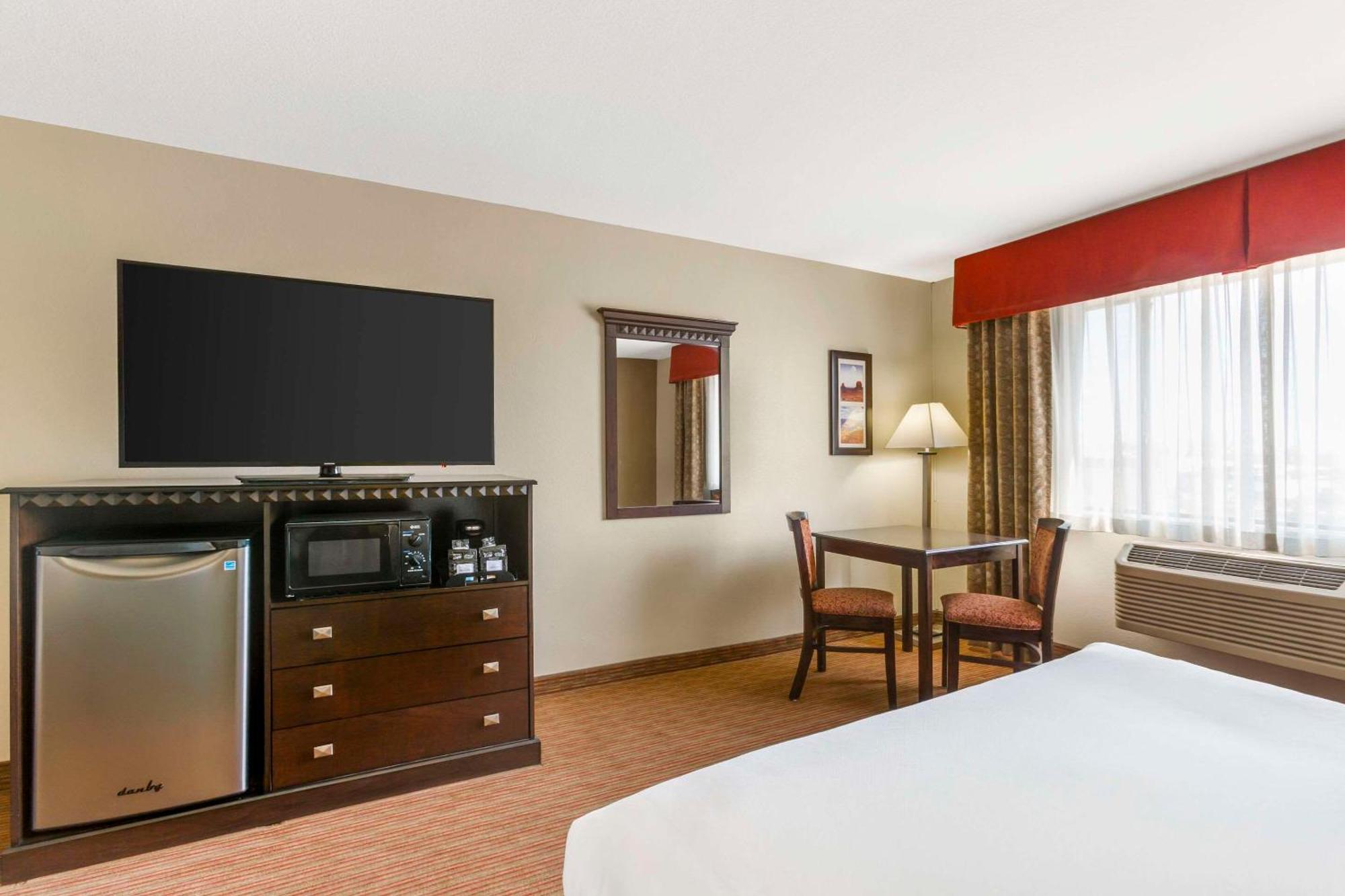 Comfort Inn West Phoenix at 27th Ave&I-I0 Eksteriør bilde