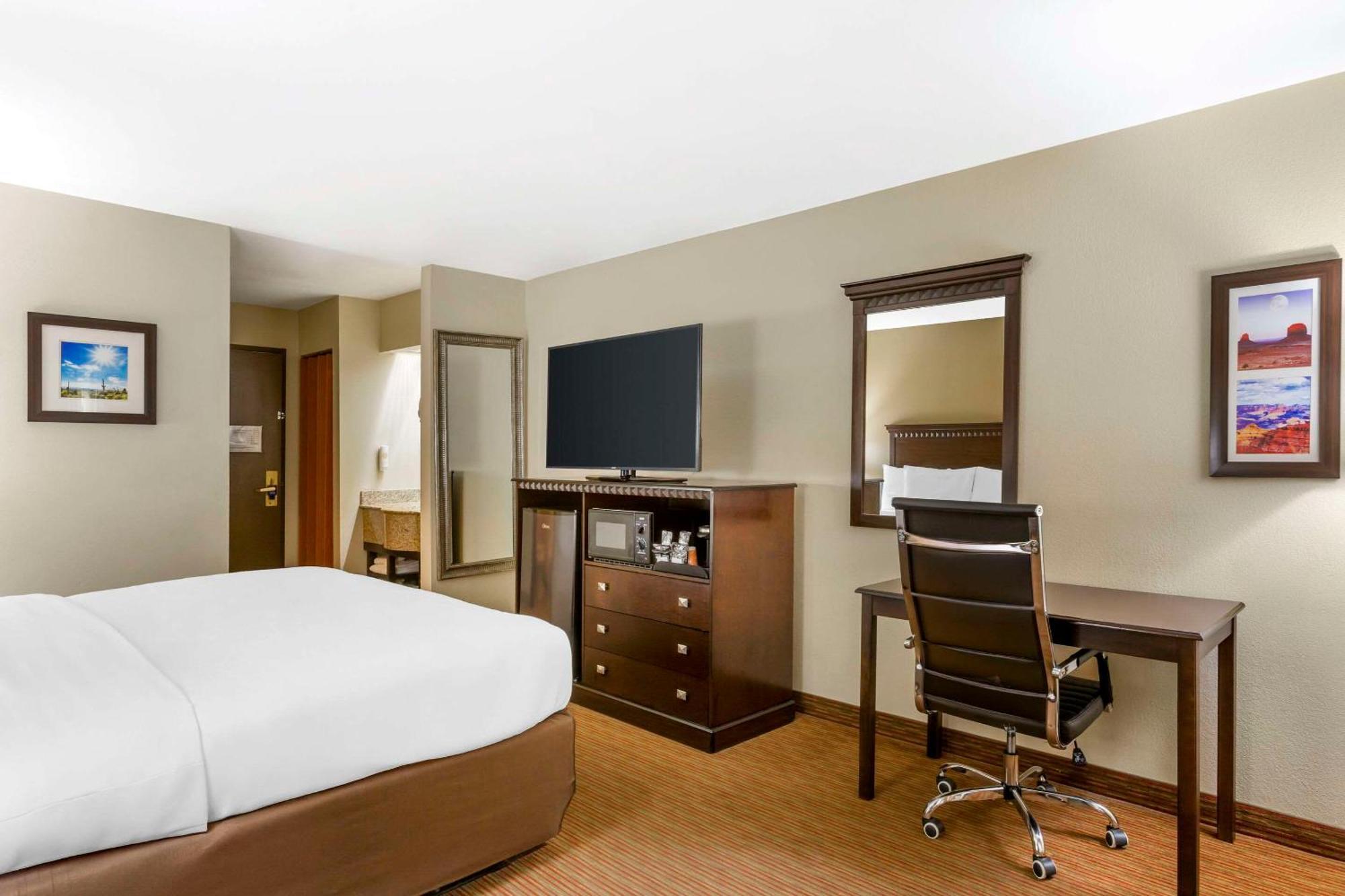 Comfort Inn West Phoenix at 27th Ave&I-I0 Eksteriør bilde