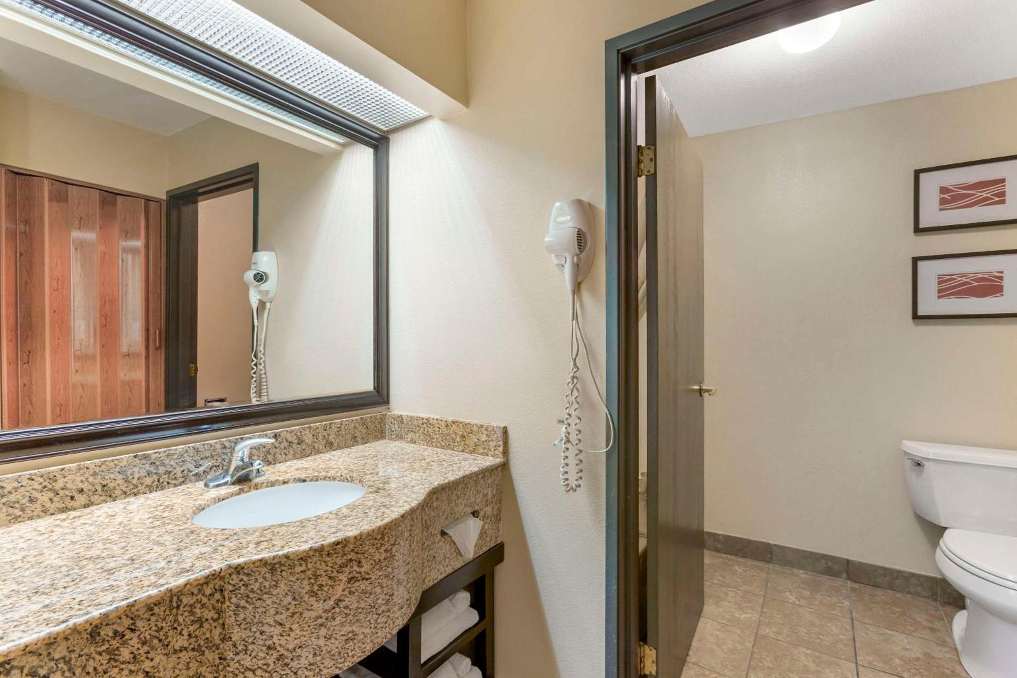 Comfort Inn West Phoenix at 27th Ave&I-I0 Eksteriør bilde